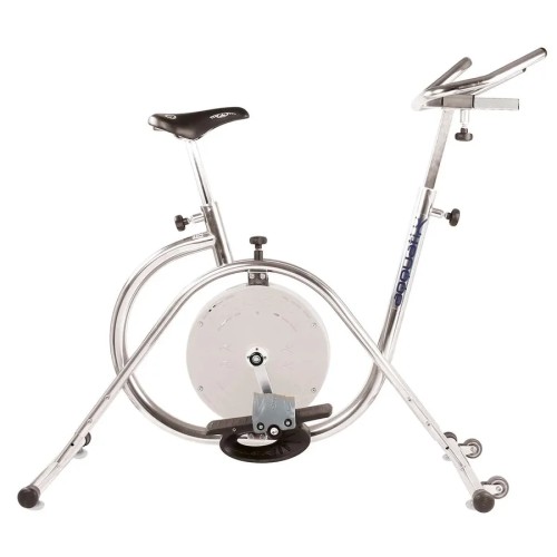 Foto: Black Active Aqquabike