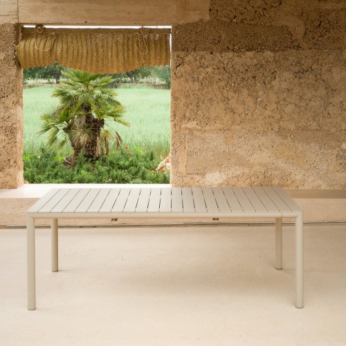 Foto: Tevere 210/275 tafel